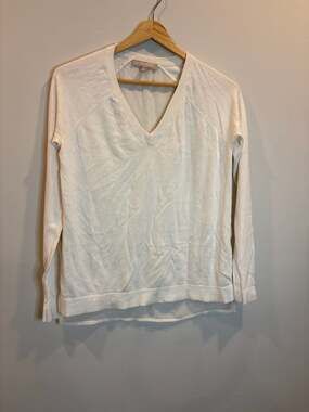 Banana Republic Women's Off-White Long Sleeve V-Neck Knit & Chiffon Panel Sweate